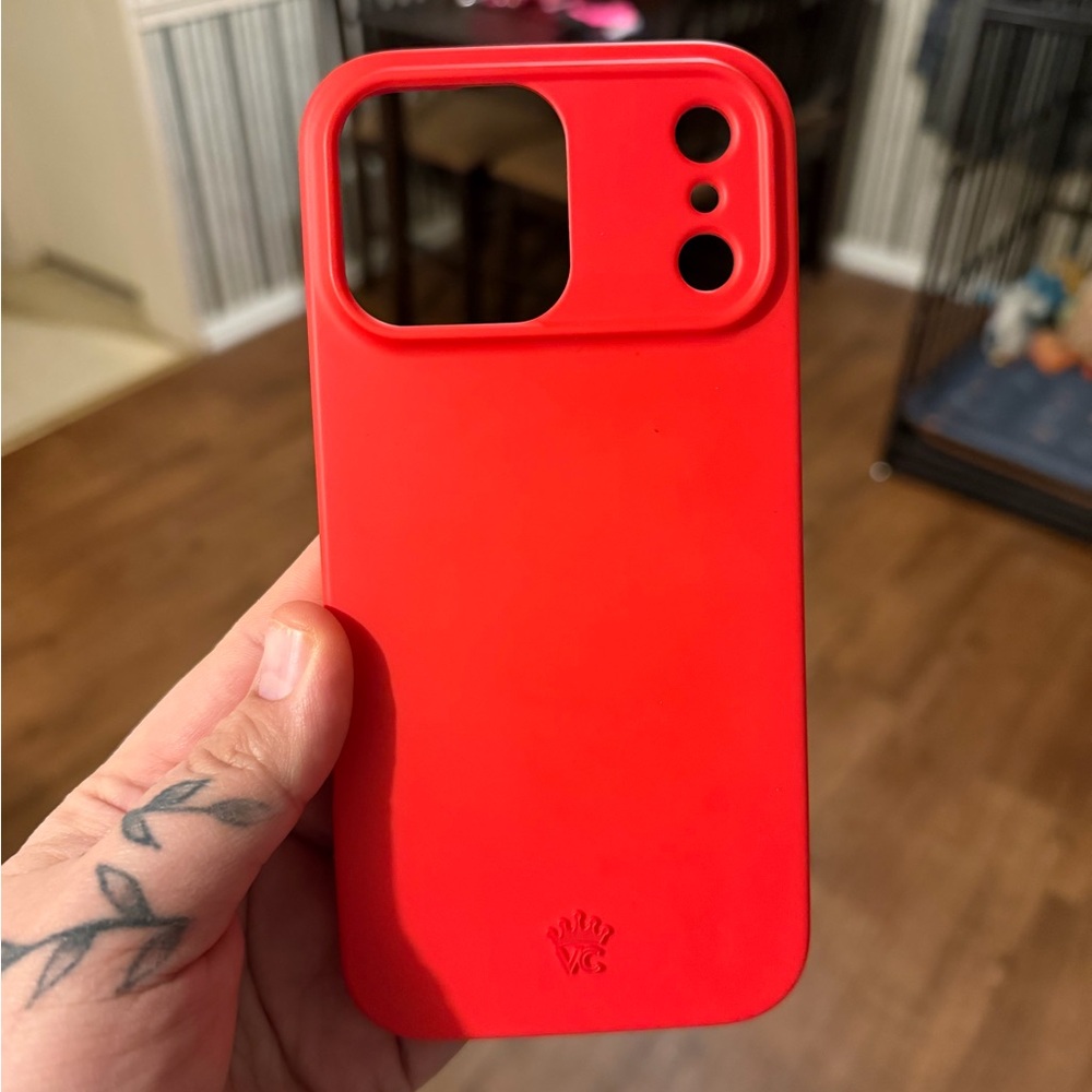 Velvet Caviar iPhone 17 Pro Max Case